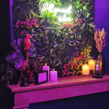 Passion - Jacuzzi Prive - Table Massage