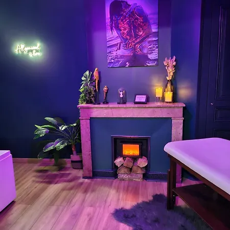 Suite Passion - Jacuzzi Prive - Table Massage Apartment *