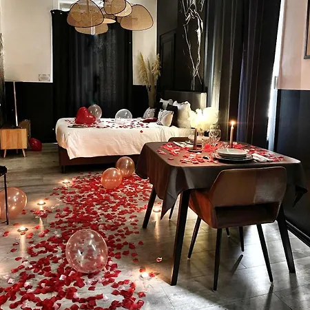 Suite Passion - Jacuzzi Prive - Table Massage