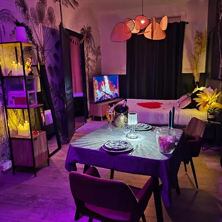 Suite Passion - Jacuzzi Prive - Table Massage Apartment