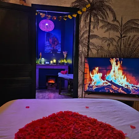 Apartment Suite Passion - Jacuzzi Prive - Table Massage