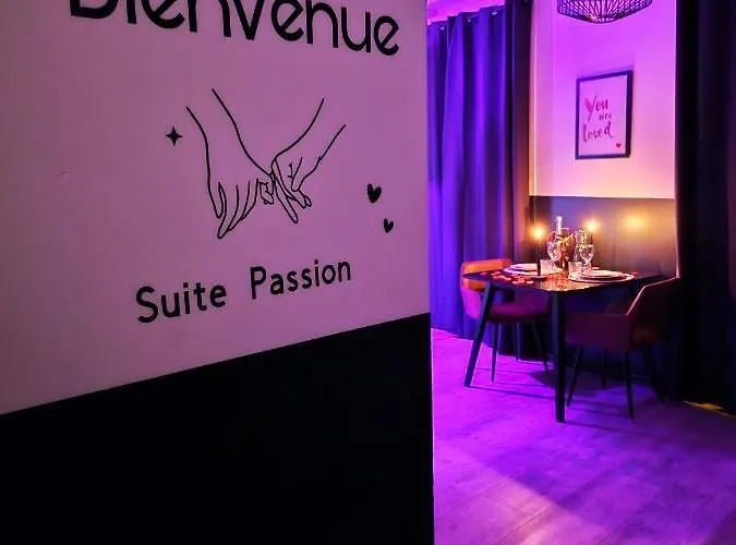 Passion - Jacuzzi Prive - Table Massage *